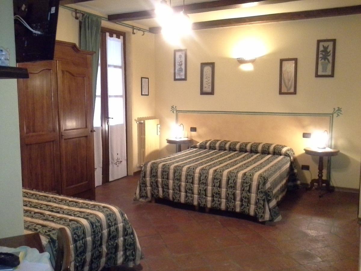 Locanda Bellavista Tigliole Buitenkant foto